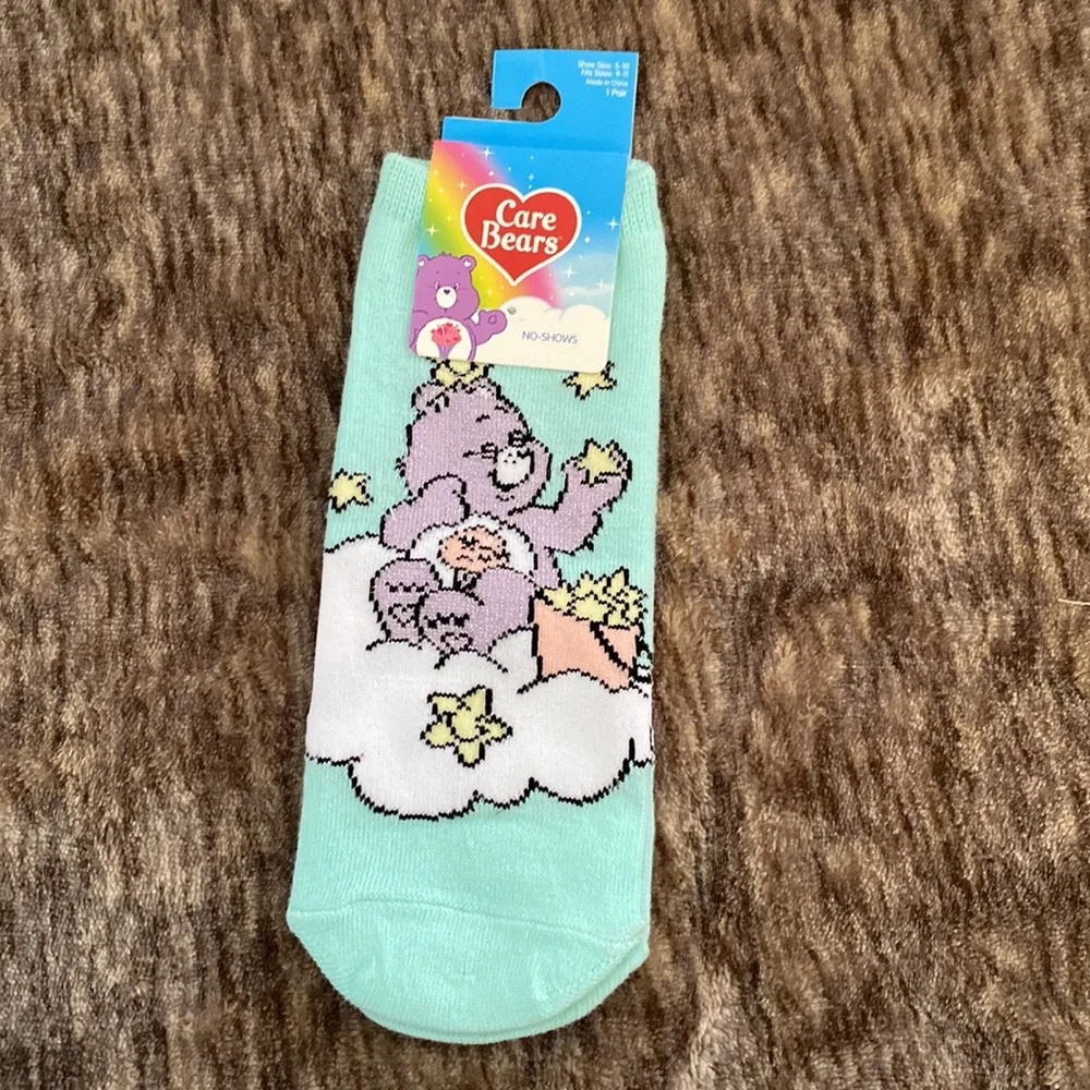 2/$12💙Care Bears Pastel Share‎ Bear No-Show Socks Hot Topic💙